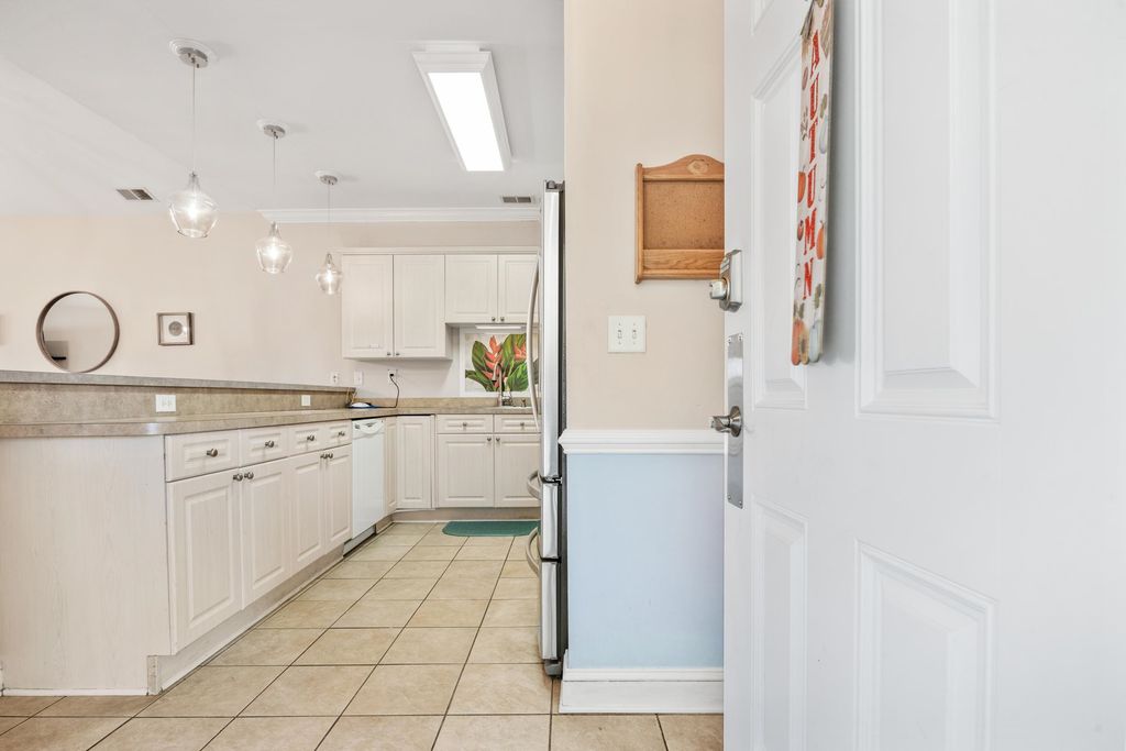 4843 Luster Leaf Cir Apt 404, Myrtle Beach, SC 29577 — photo 5