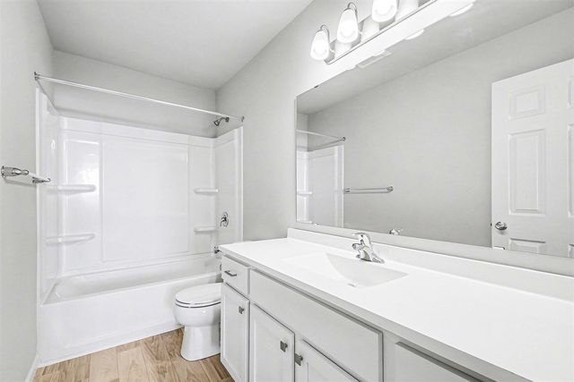 1204 Cedarwood Drive, Greenville, MI 48838