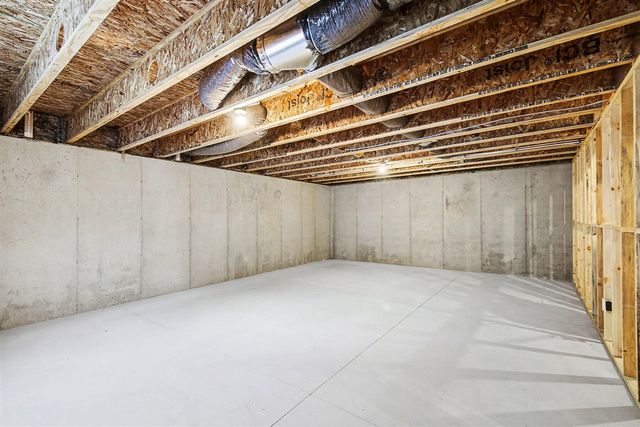 1204 Cedarwood Drive, Greenville, MI 48838