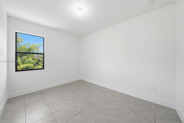 4356 NW 80th Ave, Doral, FL 33166