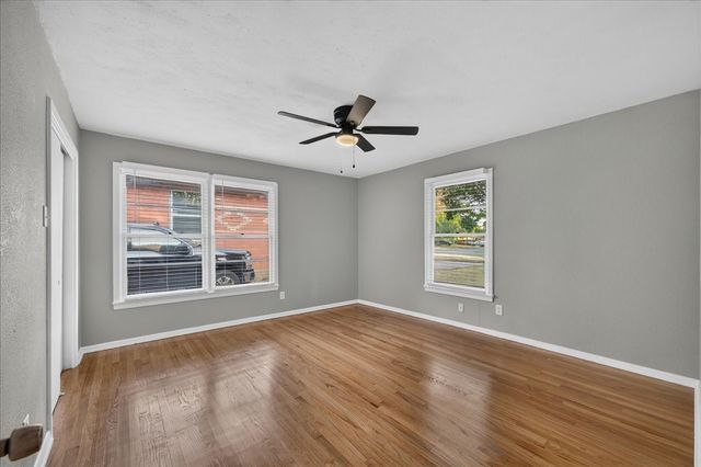 7433 Vallejo Drive, Dallas, TX 75227