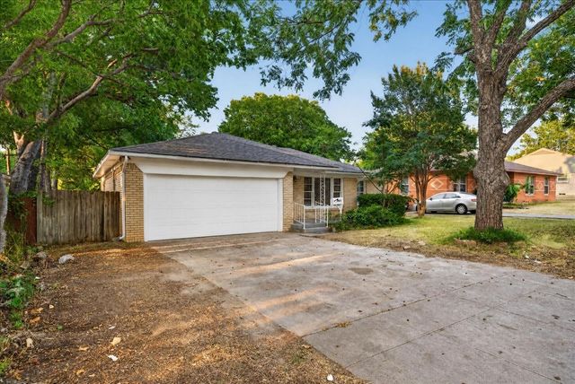 7433 Vallejo Drive, Dallas, TX 75227