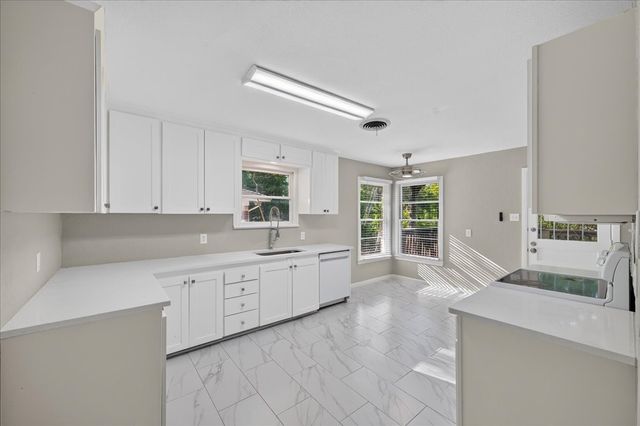 7433 Vallejo Drive, Dallas, TX 75227