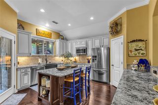 4512 Seventeen Lakes Court, Fort Worth, TX 76262