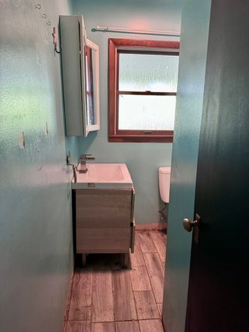 2704 Edith Dr, Lower Burrell, PA 15068