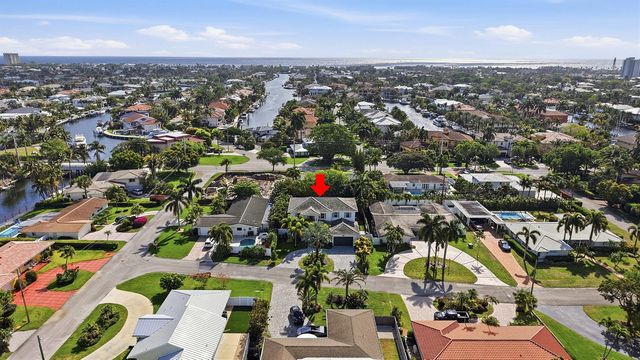 2840 NE 22nd Avenue, Lighthouse Point, FL 33064