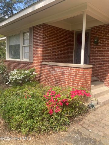 218 West Boulevard, Laurinburg, NC 28352