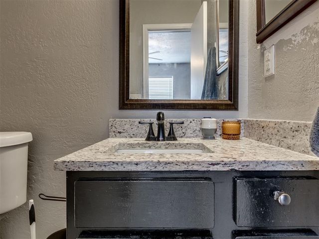 6742 N Meridian Avenue, Oklahoma City, OK 73116