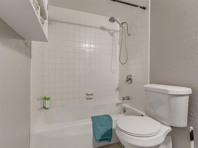 6742 N Meridian Avenue, Oklahoma City, OK 73116