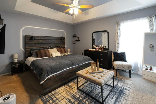 1802 S Arrowhead Drive, Olathe, KS 66062