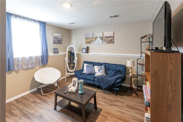 1802 S Arrowhead Drive, Olathe, KS 66062