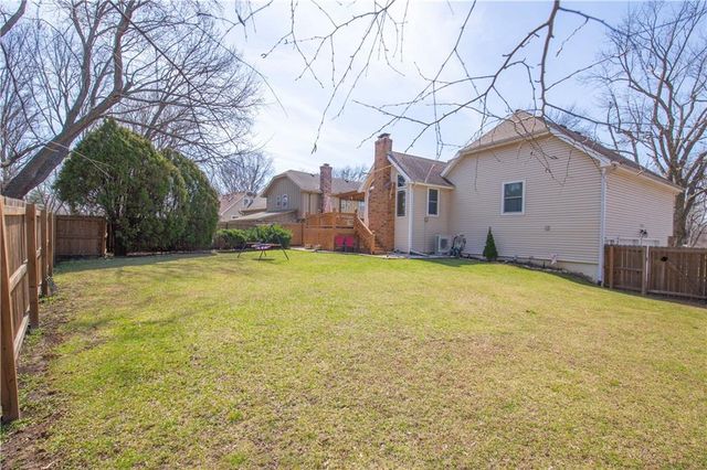 1802 S Arrowhead Drive, Olathe, KS 66062