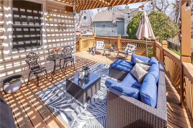 1802 S Arrowhead Drive, Olathe, KS 66062