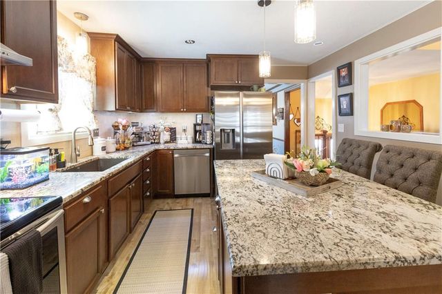 1802 S Arrowhead Drive, Olathe, KS 66062