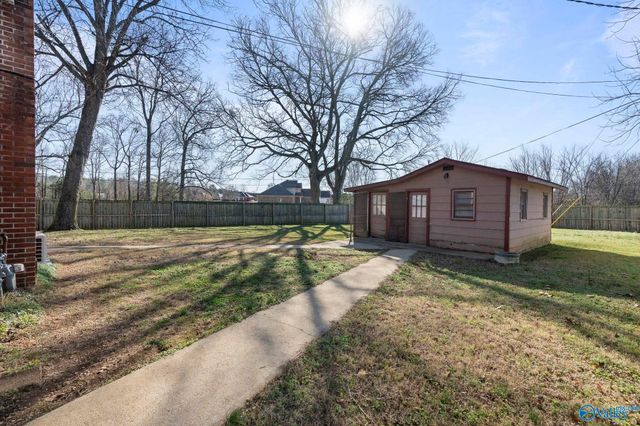 101 Sunset Drive, Athens, AL 35611