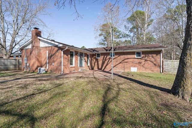 101 Sunset Drive, Athens, AL 35611