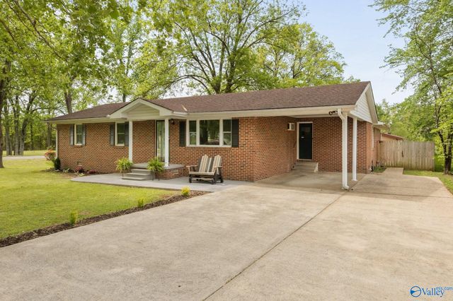 101 Sunset Drive, Athens, AL 35611