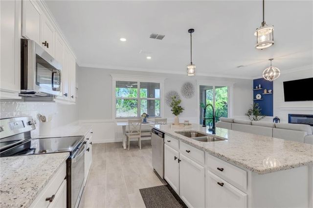 2187 Cara Cara WAY, Naples, FL 34120