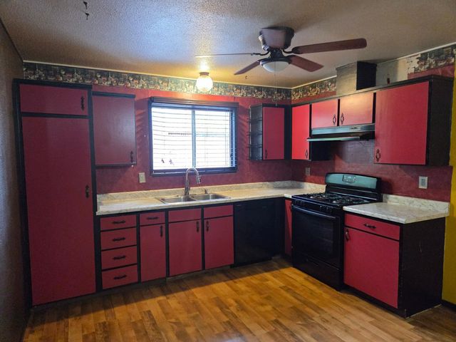 8636 La Paenda Way, Orangevale, CA 95662