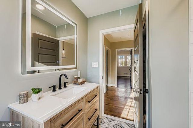 1404 JEFFERS RD, Towson, MD 21204