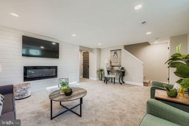 1404 JEFFERS RD, Towson, MD 21204