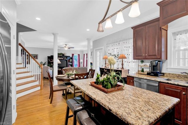 305 Chaptico RN, Yorktown, VA 23693