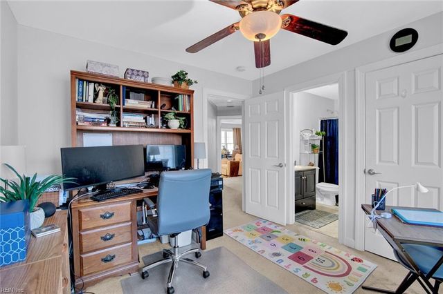 305 Chaptico RN, Yorktown, VA 23693