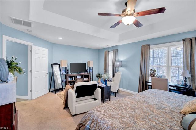 305 Chaptico RN, Yorktown, VA 23693