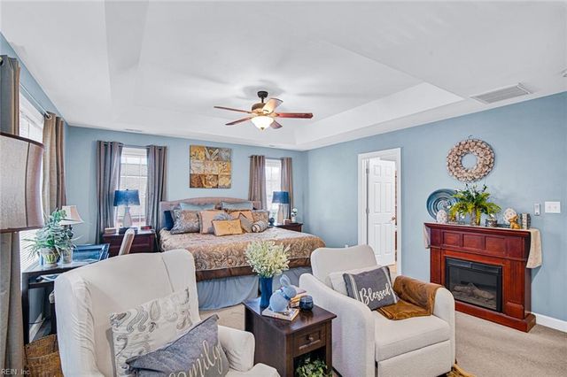 305 Chaptico RN, Yorktown, VA 23693