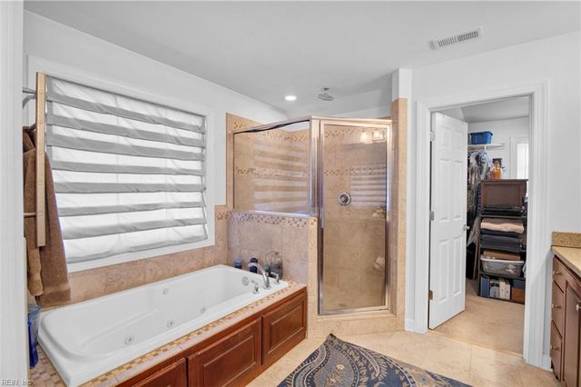 305 Chaptico RN, Yorktown, VA 23693