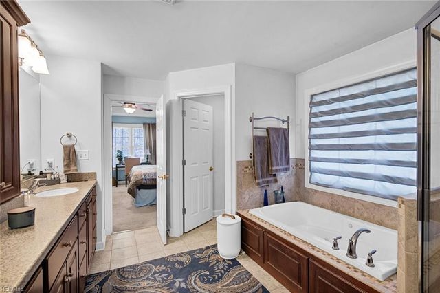 305 Chaptico RN, Yorktown, VA 23693