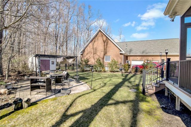 305 Chaptico RN, Yorktown, VA 23693