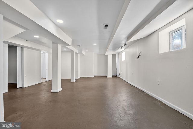 2600 ROSELAWN AVE, Baltimore, MD 21214