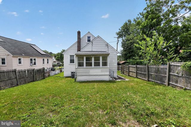 2600 ROSELAWN AVE, Baltimore, MD 21214