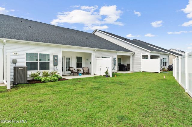 8816 Radcliff Drive NW, Calabash, NC 28467