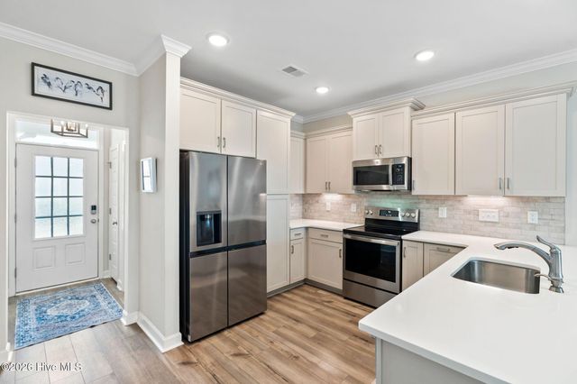 8816 Radcliff Drive NW, Calabash, NC 28467