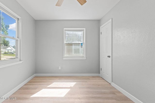 219 W Crawford Avenue, Toledo, OH 43612