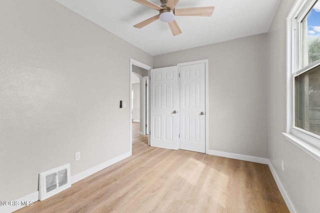 219 W Crawford Avenue, Toledo, OH 43612