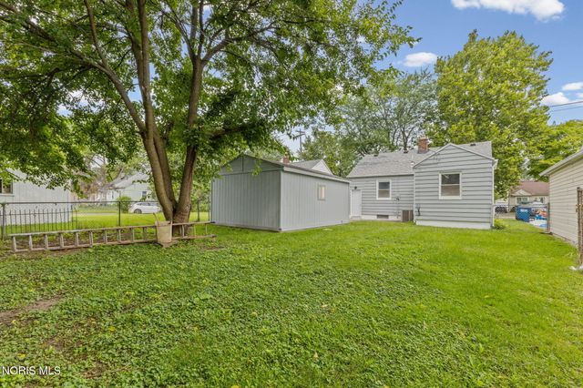 219 W Crawford Avenue, Toledo, OH 43612