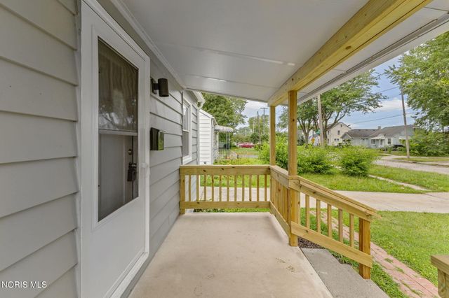 219 W Crawford Avenue, Toledo, OH 43612
