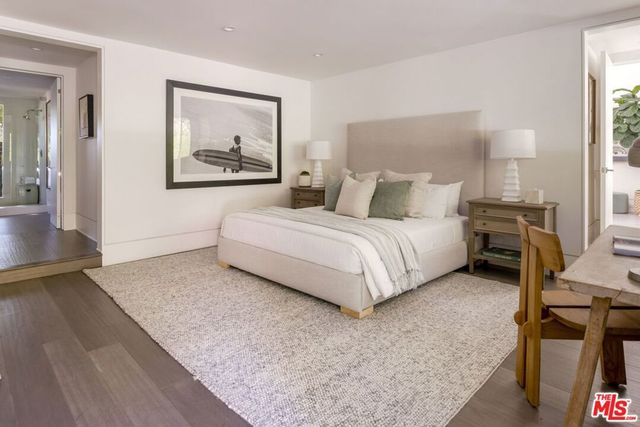 2536 Pesquera Drive, Los Angeles, CA 90049