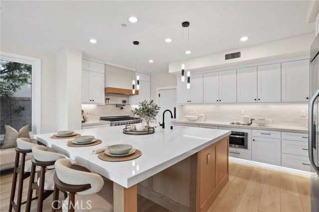 41 Long View Road, Laguna Hills, CA 92679