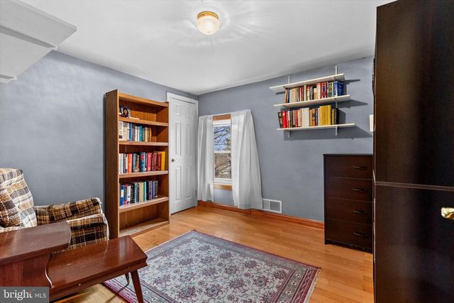 2279 MANOR RD, York, PA 17408