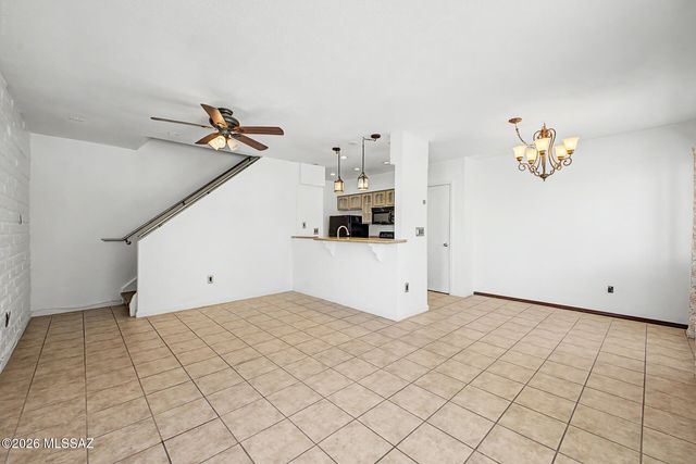 6690 E Calle Alegria Unit C, Tucson, AZ 85715