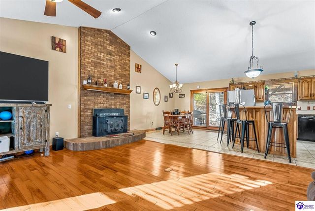 2170 Petersburg Road, Boston, KY 40107