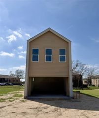 1120 Miller Road, Sealy, TX 77474