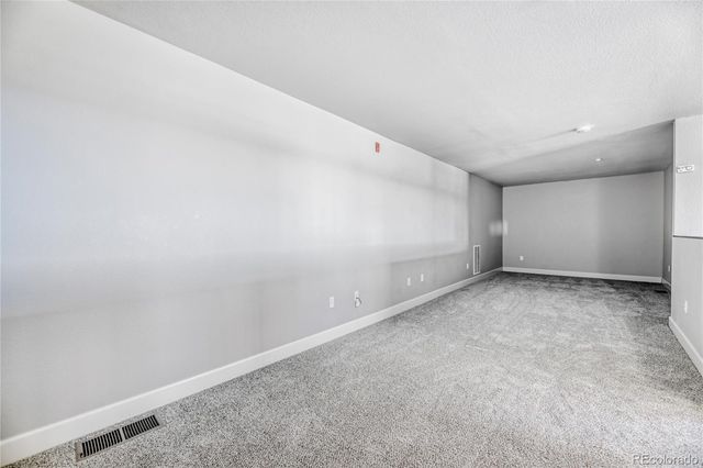 5677 S Park Place D302, Englewood, CO 80111