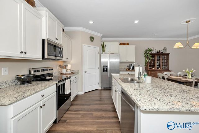 6577 Moon Crest Lane NW, Huntsville, AL 35806