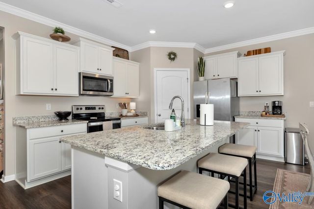 6577 Moon Crest Lane NW, Huntsville, AL 35806