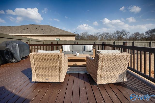 6577 Moon Crest Lane NW, Huntsville, AL 35806